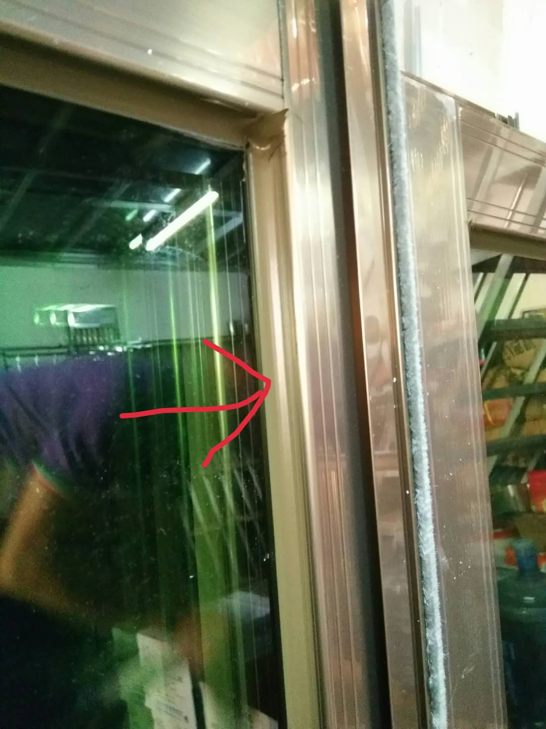 玻璃膠在門(mén)窗工程中起什么作用